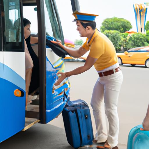 Tài xế Nhà xe Khánh Toàn luôn sẵn sàng hỗ trợ khách hàng với hành lý để đảm bảo chuyến đi diễn ra thuận lợi và an toàn.